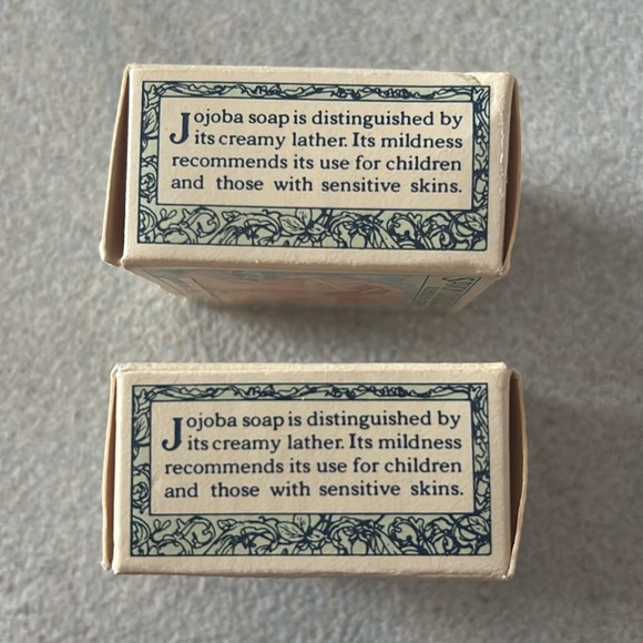 Crabtree & Evelyn Jojoba Shell Soap Vintage 1988 0.9oz Lot of 2 - Picture 5 of 9